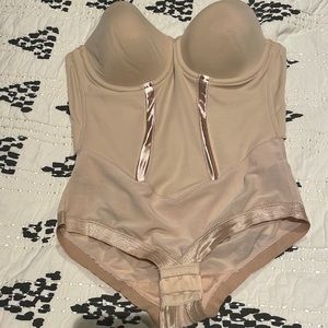 Strapless Foundation Garment